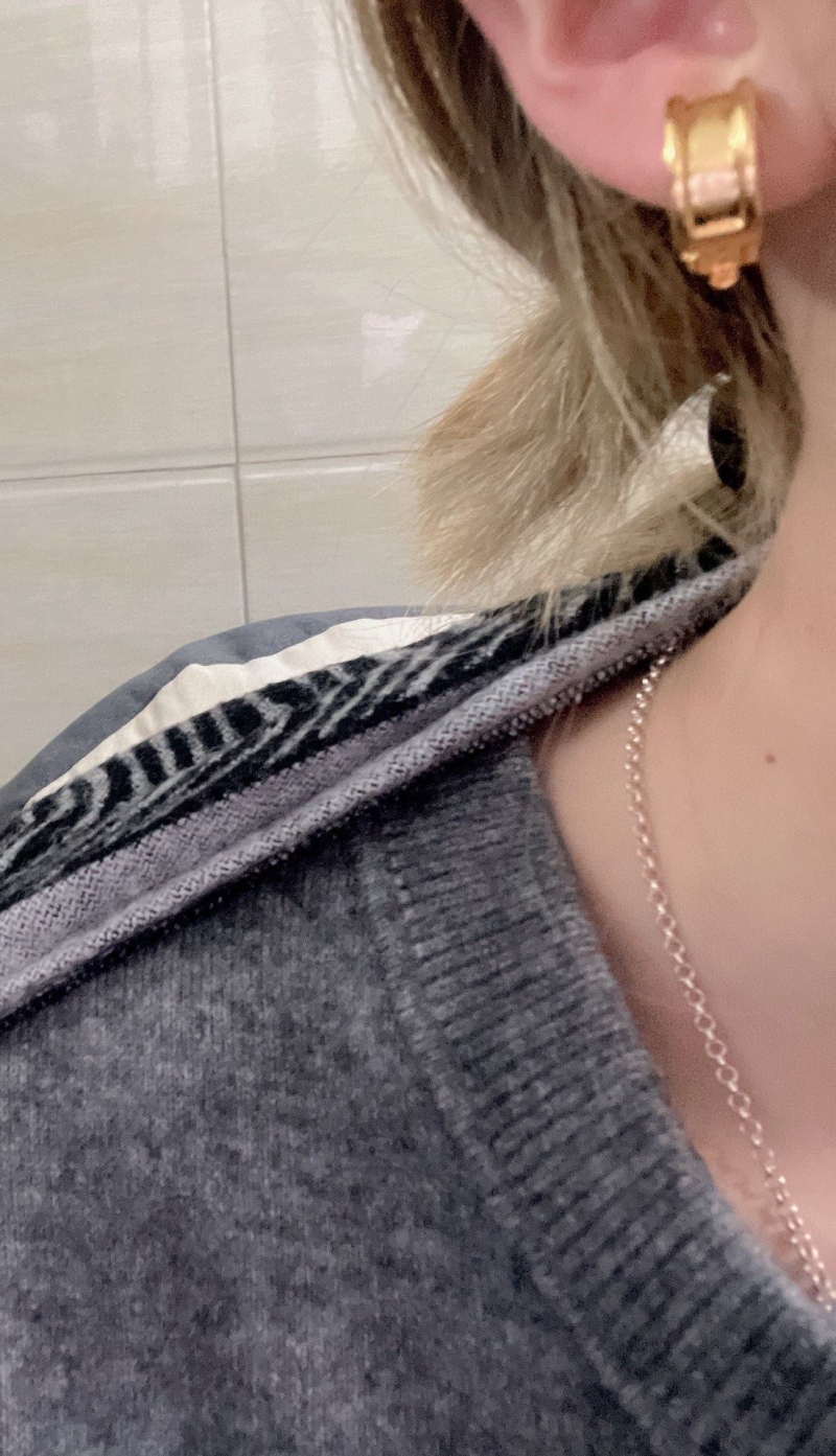 Ch**el earrings
